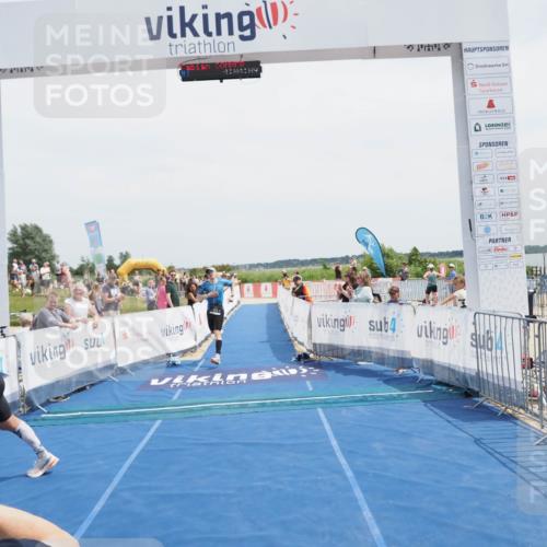 22.06.2025 - Viking Triathlon MichiJ http://msf.ph/oto/8077499 22.06.2025 14:04:21 Ziel 1, 414 meine-sportfotos.de