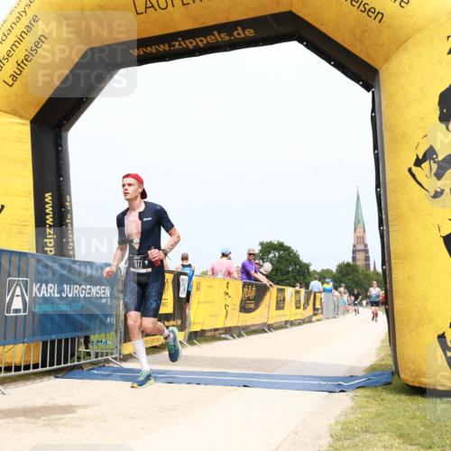22.06.2025 - Viking Triathlon H.Heesch http://msf.ph/oto/8077500 22.06.2025 15:14:43 Laufen 377 meine-sportfotos.de