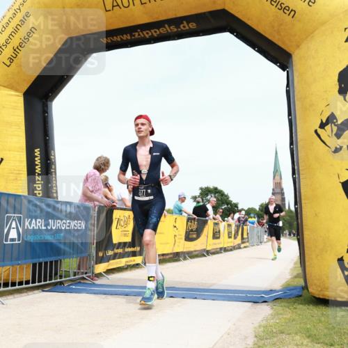22.06.2025 - Viking Triathlon H.Heesch http://msf.ph/oto/8077501 22.06.2025 14:28:37 Laufen 98, 377, 550 meine-sportfotos.de