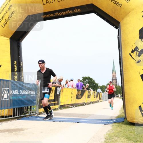 22.06.2025 - Viking Triathlon H.Heesch http://msf.ph/oto/8077507 22.06.2025 15:14:56 Laufen 195, 197, 336 meine-sportfotos.de