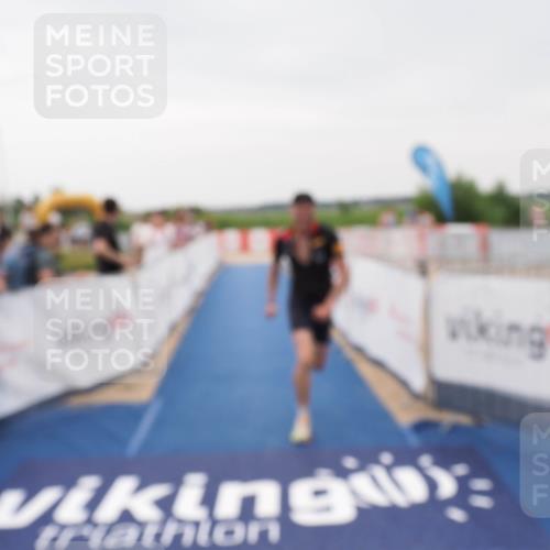 22.06.2025 - Viking Triathlon MichiJ http://msf.ph/oto/8077515 22.06.2025 16:02:46 Ziel 102 meine-sportfotos.de