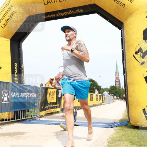 22.06.2025 - Viking Triathlon H.Heesch http://msf.ph/oto/8077528 22.06.2025 15:15:12 Laufen 374, 638 meine-sportfotos.de