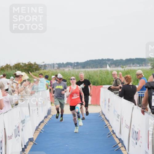 22.06.2025 - Viking Triathlon MichiJ http://msf.ph/oto/8077541 22.06.2025 14:35:59 Ziel 620 meine-sportfotos.de