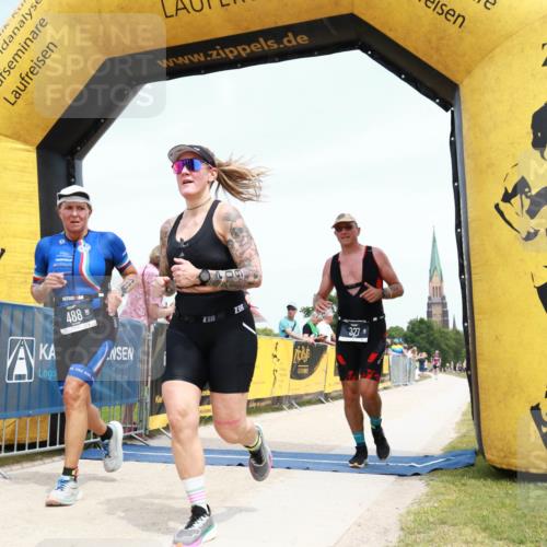 22.06.2025 - Viking Triathlon H.Heesch http://msf.ph/oto/8077568 22.06.2025 14:29:20 Laufen 286, 327, 488, 602 meine-sportfotos.de