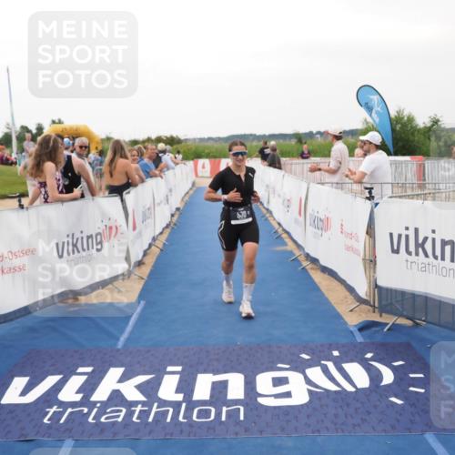 22.06.2025 - Viking Triathlon MichiJ http://msf.ph/oto/8077581 22.06.2025 15:54:53 Ziel 530 meine-sportfotos.de