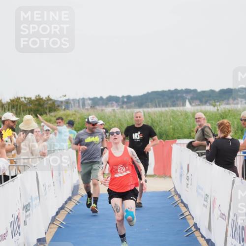 22.06.2025 - Viking Triathlon MichiJ http://msf.ph/oto/8077587 22.06.2025 14:36:00 Ziel 620 meine-sportfotos.de