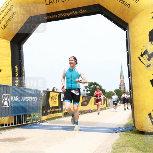 22.06.2025 - Viking Triathlon H.Heesch http://msf.ph/oto/8077627 22.06.2025 15:16:43 Laufen 390, 484 meine-sportfotos.de