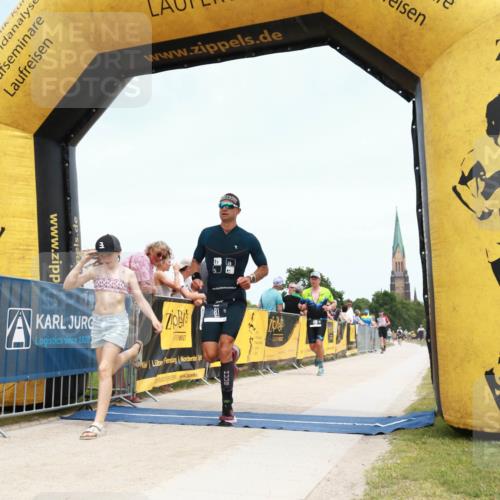 22.06.2025 - Viking Triathlon H.Heesch http://msf.ph/oto/8077628 22.06.2025 14:30:22 Laufen 81, 156, 418, 636 meine-sportfotos.de
