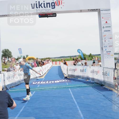 22.06.2025 - Viking Triathlon MichiJ http://msf.ph/oto/8077634 22.06.2025 14:04:22 Ziel 414 meine-sportfotos.de