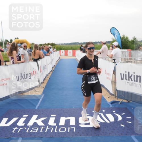 22.06.2025 - Viking Triathlon MichiJ http://msf.ph/oto/8077639 22.06.2025 15:54:54 Ziel 530 meine-sportfotos.de
