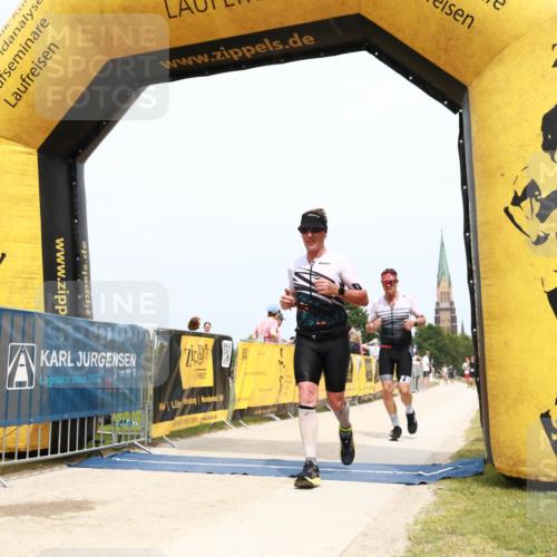 22.06.2025 - Viking Triathlon H.Heesch http://msf.ph/oto/8077650 22.06.2025 15:16:48 Laufen 55, 256, 290, 390, 484 meine-sportfotos.de