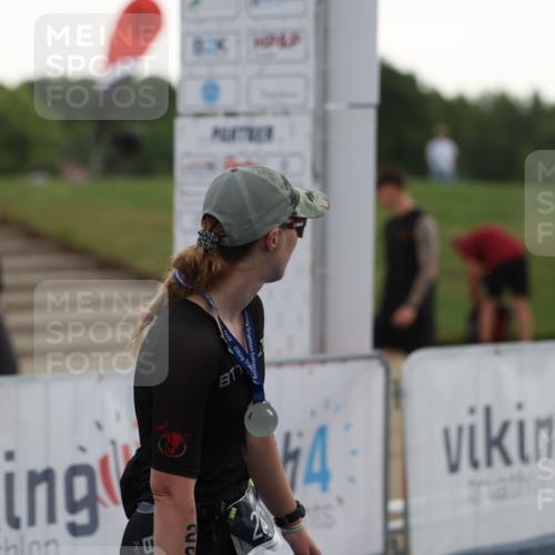 22.06.2025 - Viking Triathlon Yannick Fuchs http://msf.ph/oto/8077653 22.06.2025 16:28:26 Ziel 503 meine-sportfotos.de