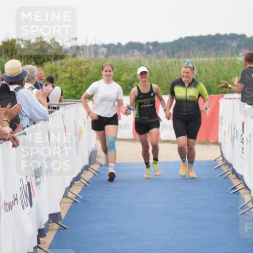 22.06.2025 - Viking Triathlon MichiJ http://msf.ph/oto/8077654 22.06.2025 15:55:04 Ziel 636 meine-sportfotos.de
