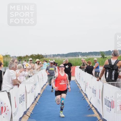 22.06.2025 - Viking Triathlon MichiJ http://msf.ph/oto/8077668 22.06.2025 14:36:01 Ziel 620 meine-sportfotos.de