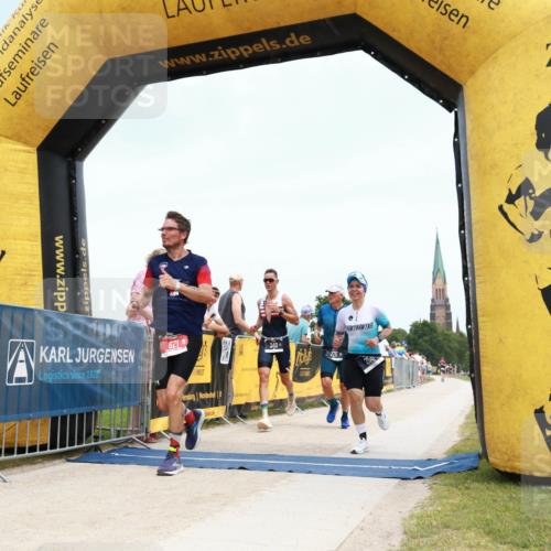 22.06.2025 - Viking Triathlon H.Heesch http://msf.ph/oto/8077679 22.06.2025 14:30:56 Laufen 226, 256, 340, 411, 621 meine-sportfotos.de