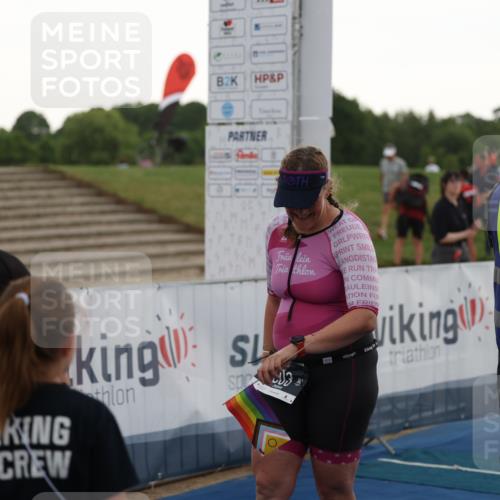 22.06.2025 - Viking Triathlon Yannick Fuchs http://msf.ph/oto/8077703 22.06.2025 16:28:33 Ziel 503 meine-sportfotos.de