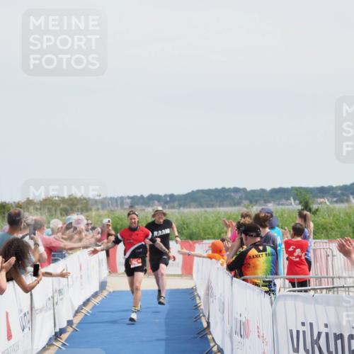 22.06.2025 - Viking Triathlon MichiJ http://msf.ph/oto/8077704 22.06.2025 14:09:43 Ziel 641 meine-sportfotos.de