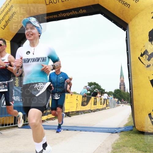 22.06.2025 - Viking Triathlon H.Heesch http://msf.ph/oto/8077705 22.06.2025 14:30:58 Laufen 226, 256, 340, 411, 621 meine-sportfotos.de