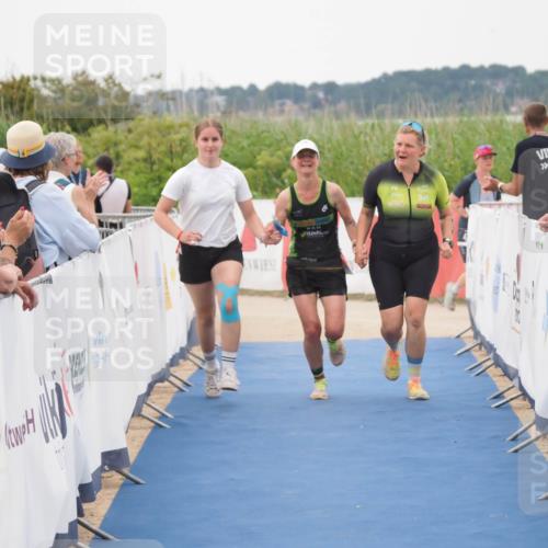 22.06.2025 - Viking Triathlon MichiJ http://msf.ph/oto/8077710 22.06.2025 15:55:05 Ziel 636 meine-sportfotos.de