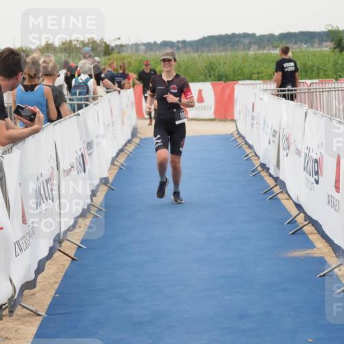 22.06.2025 - Viking Triathlon MichiJ http://msf.ph/oto/8077713 22.06.2025 16:02:55 Ziel 183 meine-sportfotos.de