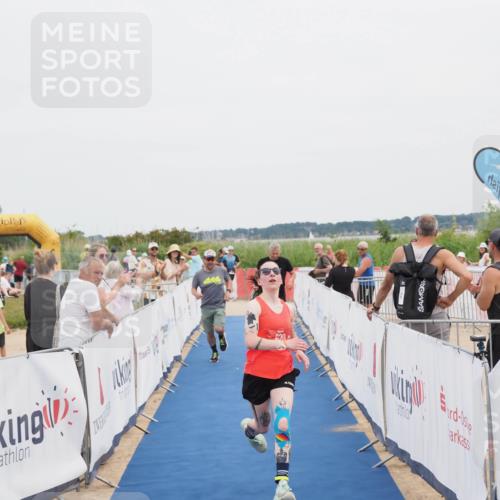 22.06.2025 - Viking Triathlon MichiJ http://msf.ph/oto/8077721 22.06.2025 14:36:01 Ziel 620 meine-sportfotos.de