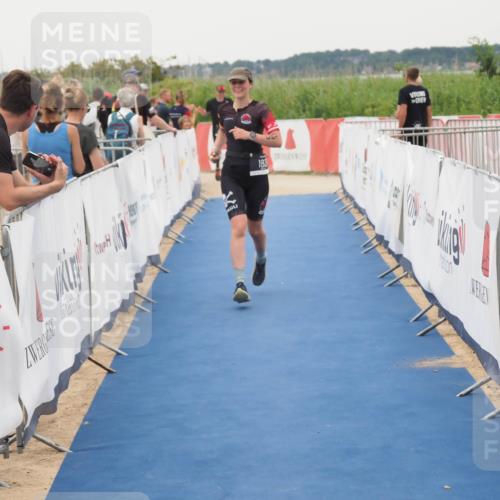 22.06.2025 - Viking Triathlon MichiJ http://msf.ph/oto/8077727 22.06.2025 16:02:55 Ziel 183 meine-sportfotos.de
