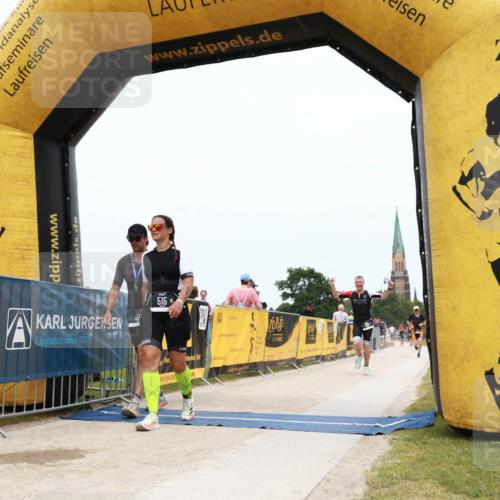 22.06.2025 - Viking Triathlon H.Heesch http://msf.ph/oto/8077731 22.06.2025 15:17:58 Laufen 300, 515, 616 meine-sportfotos.de