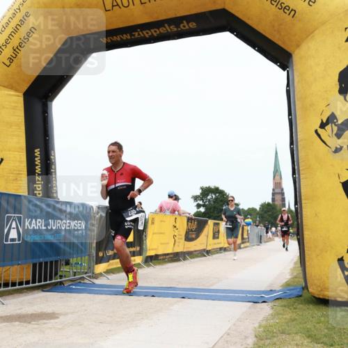 22.06.2025 - Viking Triathlon H.Heesch http://msf.ph/oto/8077758 22.06.2025 15:18:12 Laufen 235, 247 meine-sportfotos.de