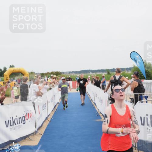 22.06.2025 - Viking Triathlon MichiJ http://msf.ph/oto/8077779 22.06.2025 14:36:02 Ziel 620 meine-sportfotos.de