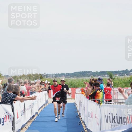 22.06.2025 - Viking Triathlon MichiJ http://msf.ph/oto/8077790 22.06.2025 14:09:44 Ziel 641 meine-sportfotos.de