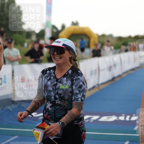 22.06.2025 - Viking Triathlon Yannick Fuchs http://msf.ph/oto/8077826 22.06.2025 16:29:03 Ziel  meine-sportfotos.de