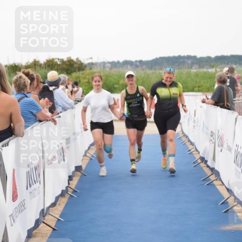22.06.2025 - Viking Triathlon MichiJ http://msf.ph/oto/8077832 22.06.2025 15:55:06 Ziel 636 meine-sportfotos.de