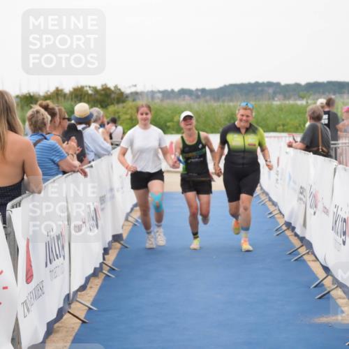 22.06.2025 - Viking Triathlon MichiJ http://msf.ph/oto/8077840 22.06.2025 15:55:06 Ziel 636 meine-sportfotos.de