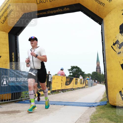 22.06.2025 - Viking Triathlon H.Heesch http://msf.ph/oto/8077861 22.06.2025 15:19:22 Laufen 21, 358, 387 meine-sportfotos.de