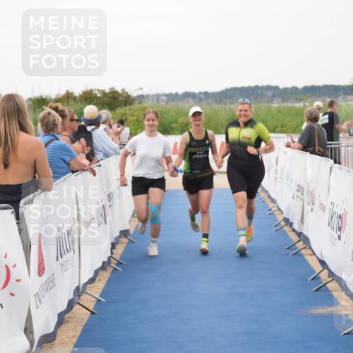 22.06.2025 - Viking Triathlon MichiJ http://msf.ph/oto/8077863 22.06.2025 15:55:06 Ziel 636 meine-sportfotos.de