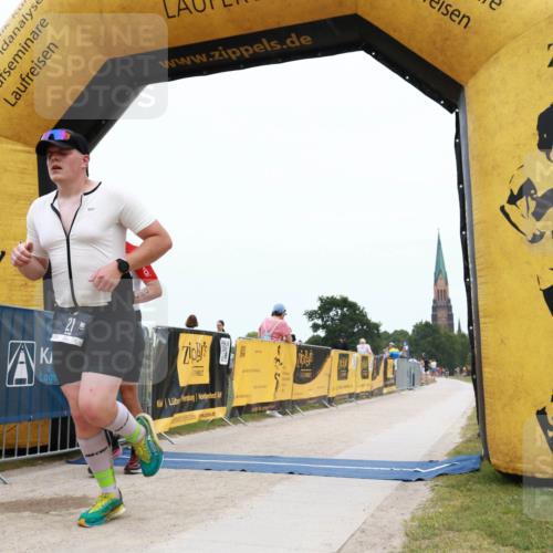 22.06.2025 - Viking Triathlon H.Heesch http://msf.ph/oto/8077869 22.06.2025 15:19:22 Laufen 21, 358, 387 meine-sportfotos.de