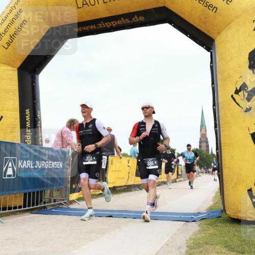 22.06.2025 - Viking Triathlon H.Heesch http://msf.ph/oto/8077905 22.06.2025 14:33:57 Laufen 300, 385, 467 meine-sportfotos.de