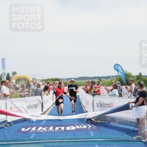 22.06.2025 - Viking Triathlon MichiJ http://msf.ph/oto/8077922 22.06.2025 14:09:45 Ziel 641 meine-sportfotos.de