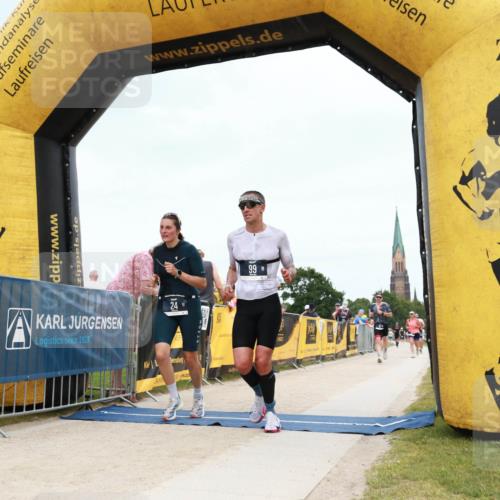 22.06.2025 - Viking Triathlon H.Heesch http://msf.ph/oto/8077926 22.06.2025 14:34:16 Laufen 24, 99 meine-sportfotos.de