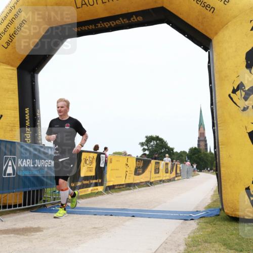 22.06.2025 - Viking Triathlon H.Heesch http://msf.ph/oto/8077930 22.06.2025 15:21:27 Laufen 606, 619 meine-sportfotos.de