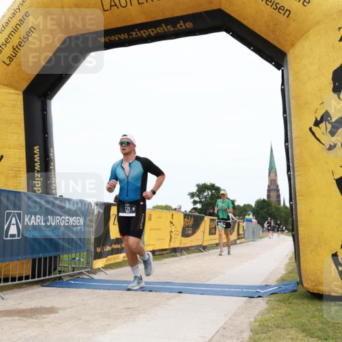 22.06.2025 - Viking Triathlon H.Heesch http://msf.ph/oto/8077936 22.06.2025 15:22:08 Laufen 65, 121 meine-sportfotos.de
