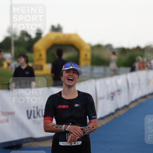 22.06.2025 - Viking Triathlon Yannick Fuchs http://msf.ph/oto/8077981 22.06.2025 16:30:47 Ziel 165 meine-sportfotos.de