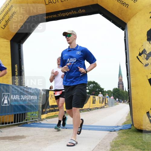 22.06.2025 - Viking Triathlon H.Heesch http://msf.ph/oto/8077983 22.06.2025 15:22:39 Laufen 658 meine-sportfotos.de