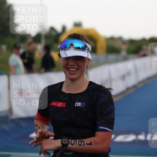 22.06.2025 - Viking Triathlon Yannick Fuchs http://msf.ph/oto/8077992 22.06.2025 16:30:48 Ziel 165 meine-sportfotos.de