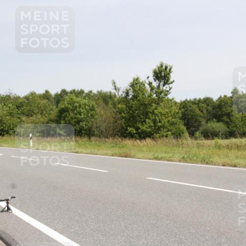 22.06.2025 - Viking Triathlon Yannick Fuchs http://msf.ph/oto/8078002 22.06.2025 12:05:18 Radfahren 37, 50, 197, 202, 205, 286, 364, 474, 550 meine-sportfotos.de