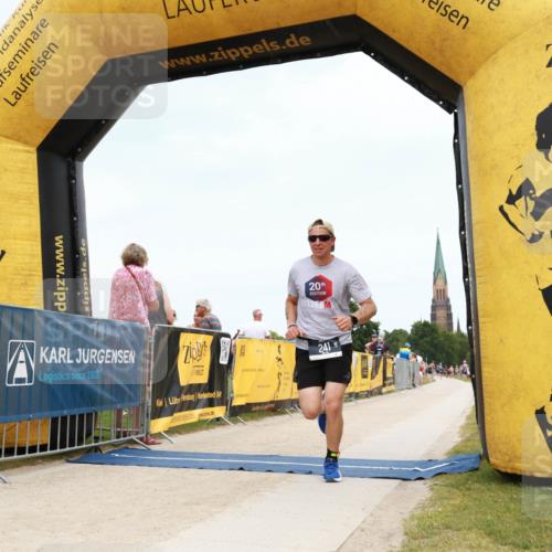 22.06.2025 - Viking Triathlon H.Heesch http://msf.ph/oto/8078041 22.06.2025 14:35:28 Laufen 241 meine-sportfotos.de