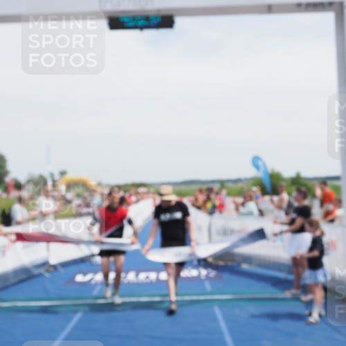 22.06.2025 - Viking Triathlon MichiJ http://msf.ph/oto/8078054 22.06.2025 14:09:47 Ziel 641 meine-sportfotos.de