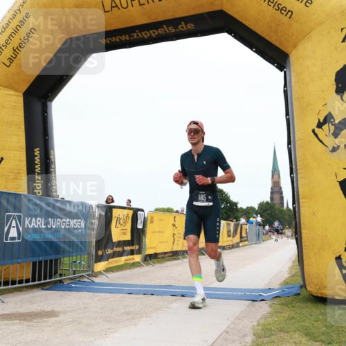 22.06.2025 - Viking Triathlon H.Heesch http://msf.ph/oto/8078061 22.06.2025 15:24:12 Laufen 37, 185 meine-sportfotos.de