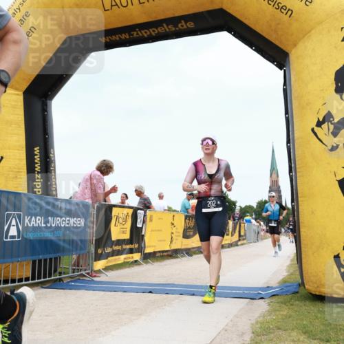 22.06.2025 - Viking Triathlon H.Heesch http://msf.ph/oto/8078070 22.06.2025 14:35:51 Laufen 121, 202, 620 meine-sportfotos.de