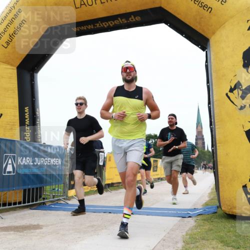22.06.2025 - Viking Triathlon H.Heesch http://msf.ph/oto/8078075 22.06.2025 15:24:31 Laufen 210, 607 meine-sportfotos.de